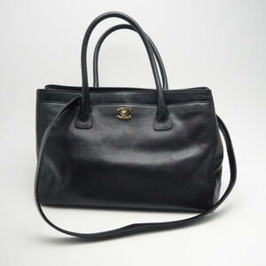 Chanel Bag Caviar Skin Black